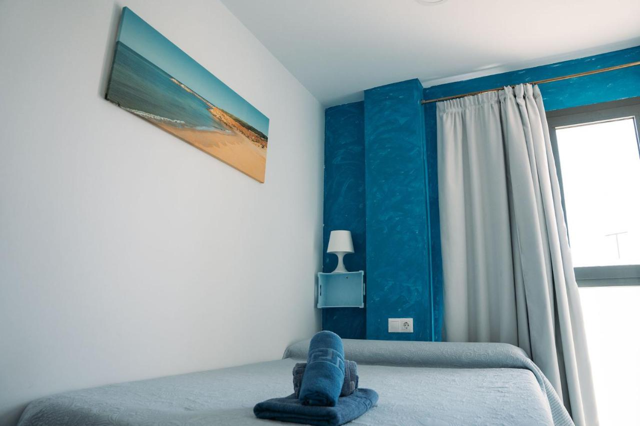 Hostal Brisas De Conil コニル・デ・ラ・フロンテラ エクステリア 写真