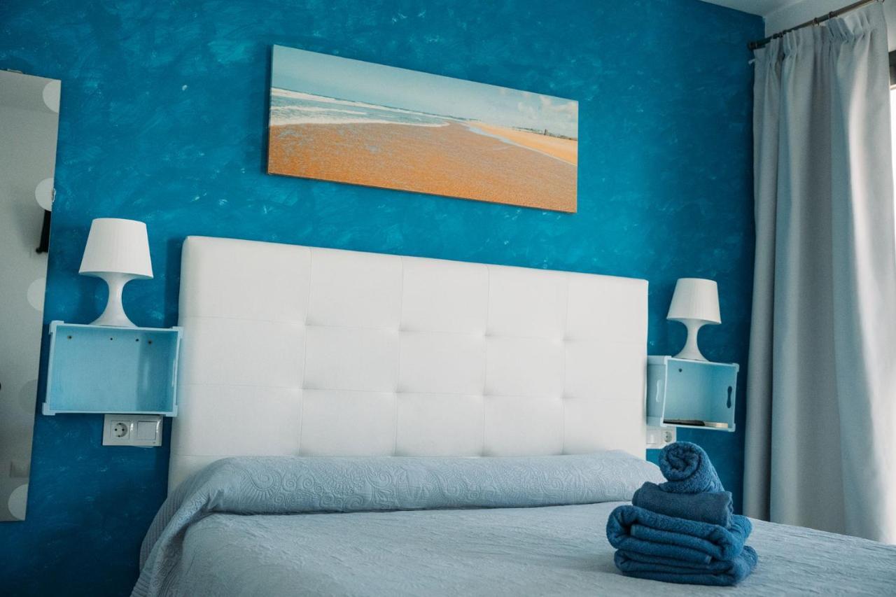 Hostal Brisas De Conil コニル・デ・ラ・フロンテラ エクステリア 写真