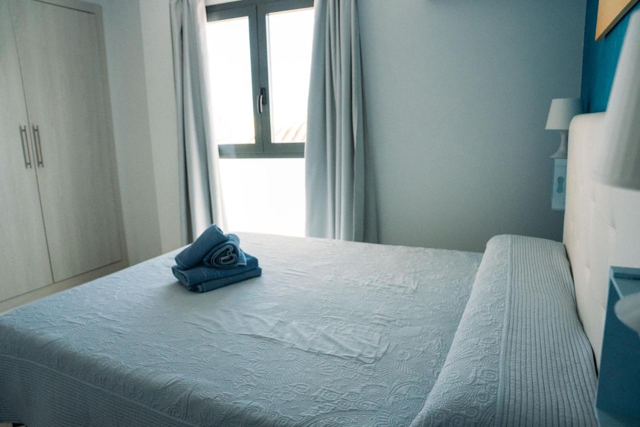 Hostal Brisas De Conil コニル・デ・ラ・フロンテラ エクステリア 写真