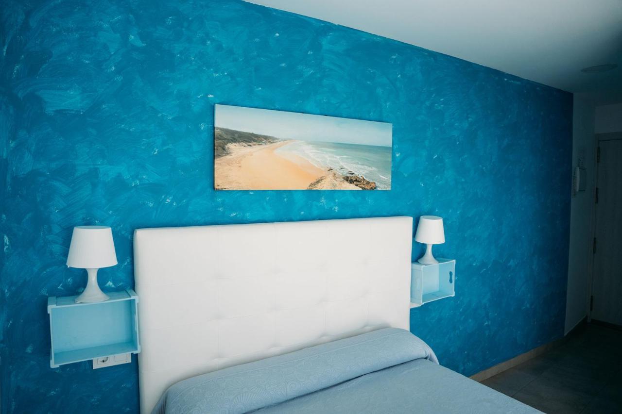 Hostal Brisas De Conil コニル・デ・ラ・フロンテラ エクステリア 写真