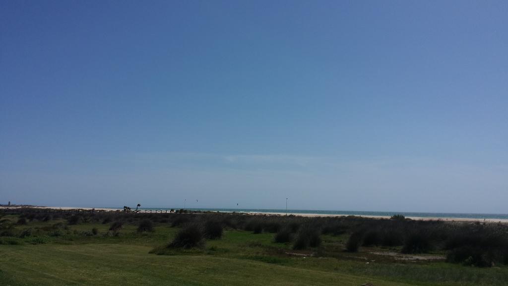 Hostal Brisas De Conil コニル・デ・ラ・フロンテラ エクステリア 写真